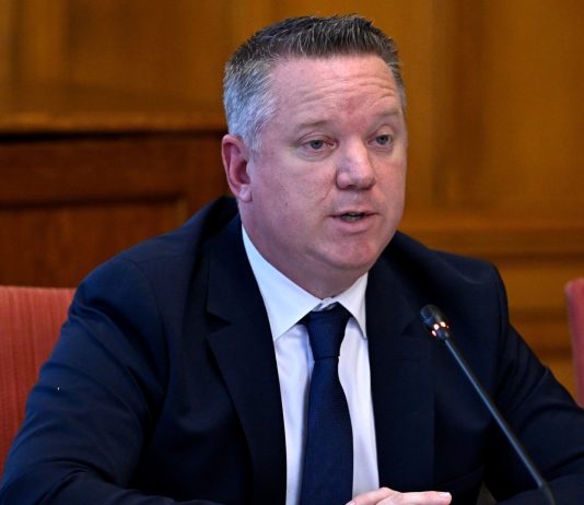 Pósfai Gábor: egyeztetések kezdődnek a kapcsolati erőszak visszaszorítása és a közlekedésbiztonság erősítése ügyében