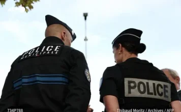 Pszichiátriai okból felfüggesztették a párizsi régióban elkövetett lőfegyveres támadás gyanúsítottjának kihallgatását